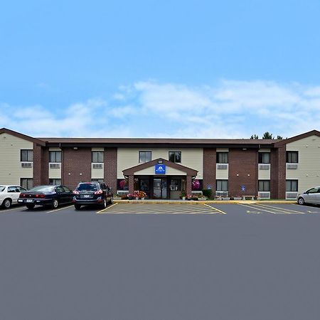 Americas Best Value Inn Wisconsin Rapids Exterior foto