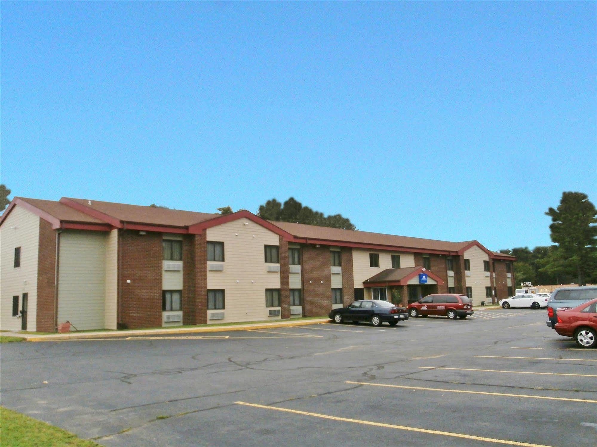 Americas Best Value Inn Wisconsin Rapids Exterior foto